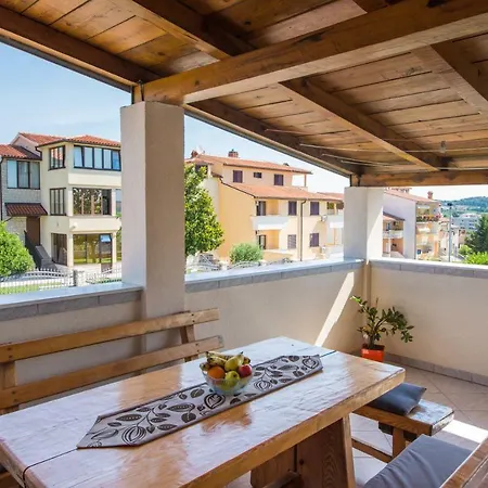 Appartement Amans 1 *