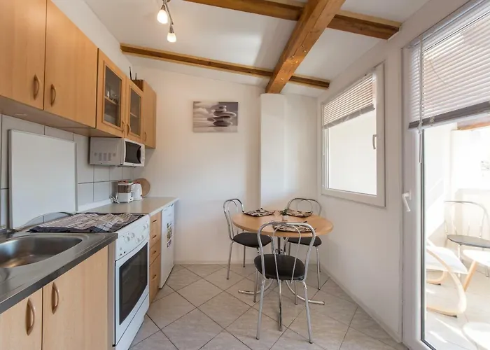 Apartament Amans *