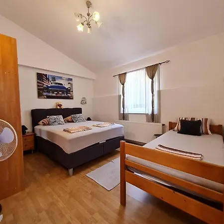 Amans Apartamento Pula